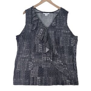 Liz Claiborne Black White Geometric VNeck Ruffle Detail Sleeveless‎ Blouse 2X